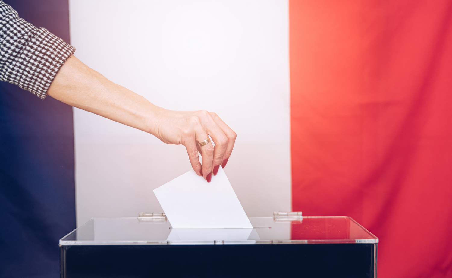 Le consulat général de France à Montréal vous informe sur les élections de 2022